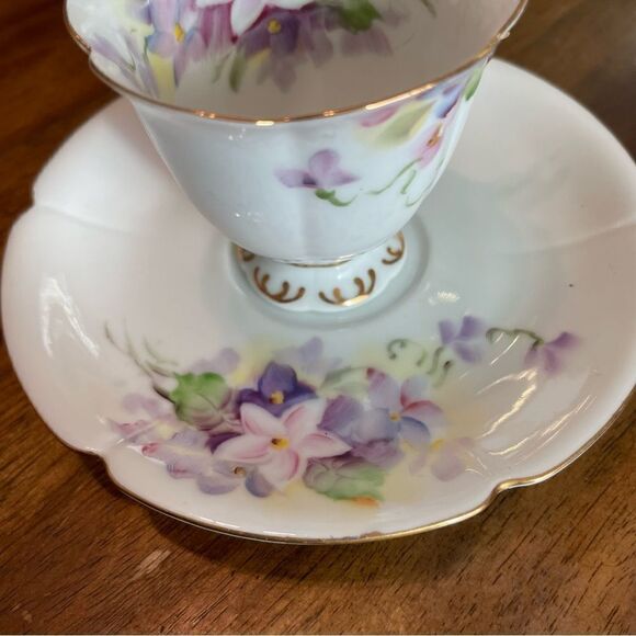 Vintage Takiro Japan Mini Cup & Saucer Hand Painted Violets Floral demitasse - Picture 5 of 8